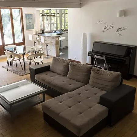 Lejlighed Rez De Climatise Renove, 90m2 Avec Parking Cassis