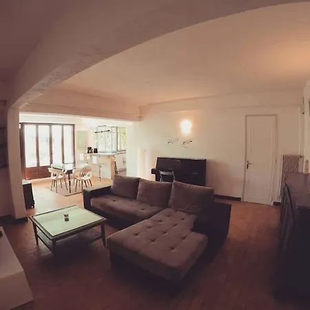 Rez De Climatise Renove, 90m2 Avec Parking Apartment