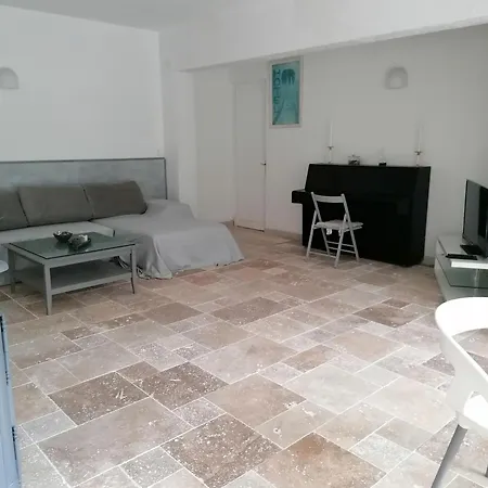 Διαμέρισμα Rez De Climatise Renove, 90m2 Avec Parking Κασί